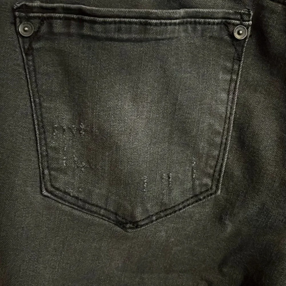 Wit & Wisdom Ab’Solution Black skinny jeans - 8 - Picture 7 of 12